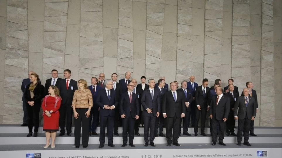 Το ΝΑΤΟ κατηγορεί τη Ρωσία για «ουσιαστική παραβίαση» της Συνθήκης για τα πυρηνικά